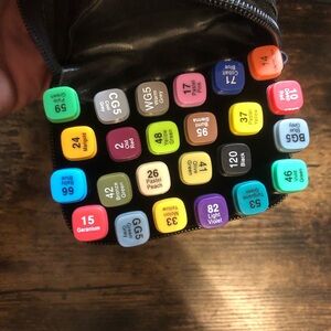 24 double sided markers